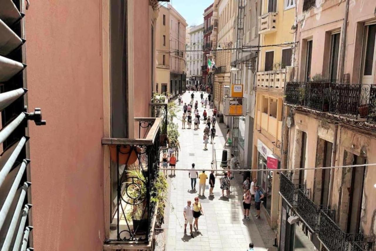 Appartamento Cagliari Centro Con Vista Sul Porto エクステリア 写真